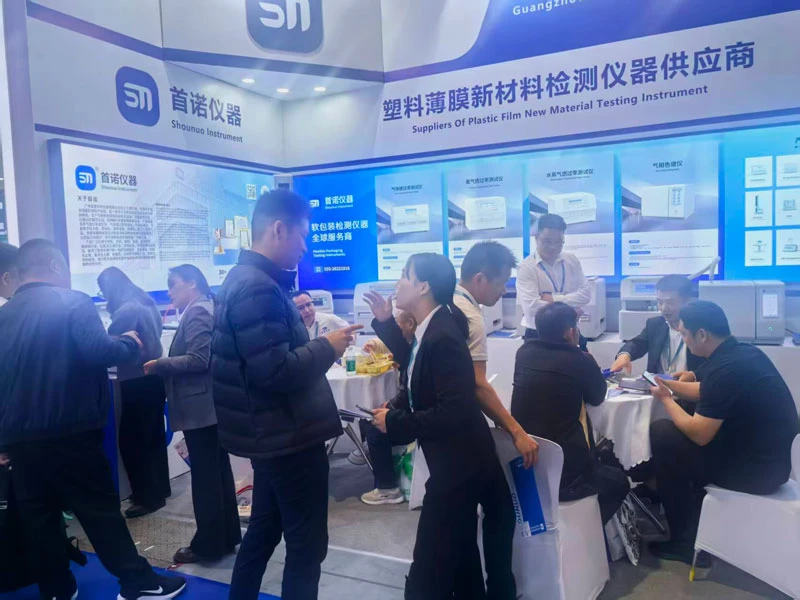 Professional team explaining product advantages on-site Professional team explaining product advantages on-site